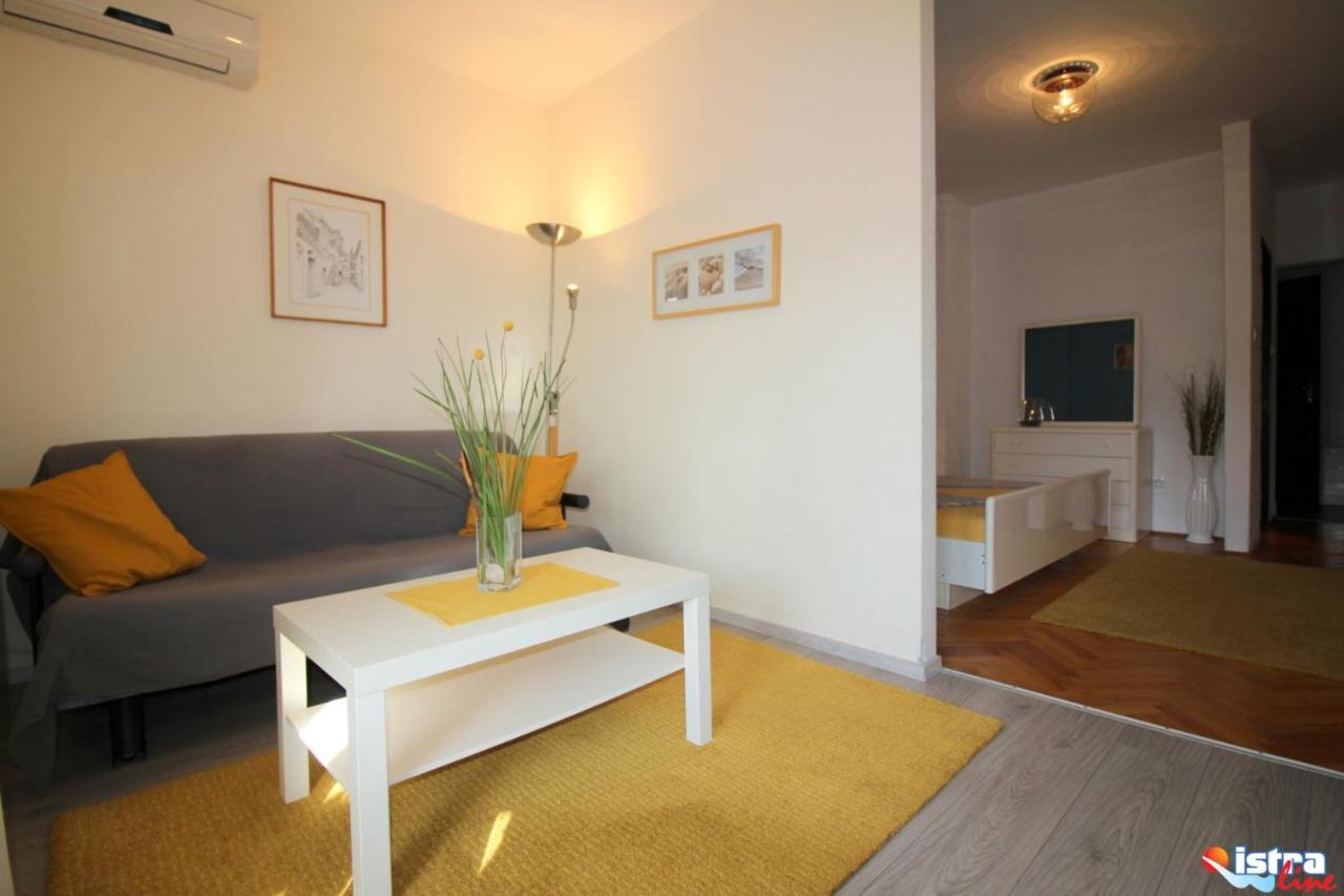 Dr. Igda Apartments Πόρετς Εξωτερικό φωτογραφία