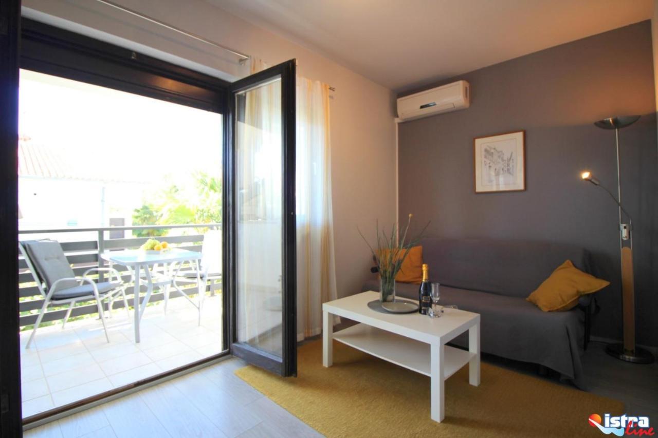 Dr. Igda Apartments Πόρετς Εξωτερικό φωτογραφία