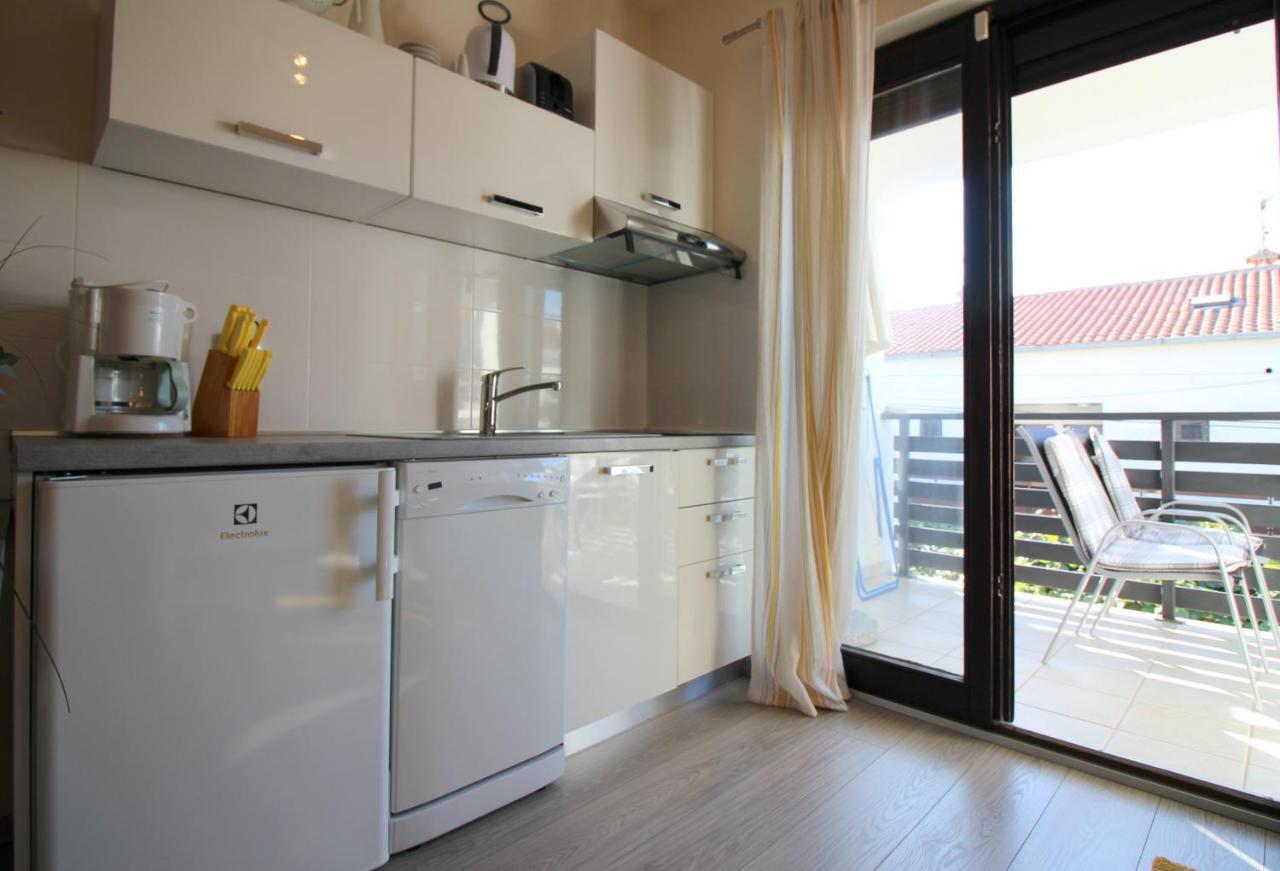 Dr. Igda Apartments Πόρετς Εξωτερικό φωτογραφία